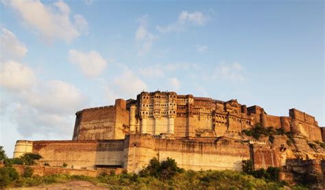 Mehrangarh Kalesi: Güneşin Batışıyla Parlayan Bir Tarih ve Mimarinin Şaheseri!